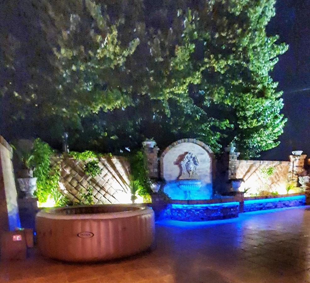 Castello Inn Smederevska Palanka エクステリア 写真