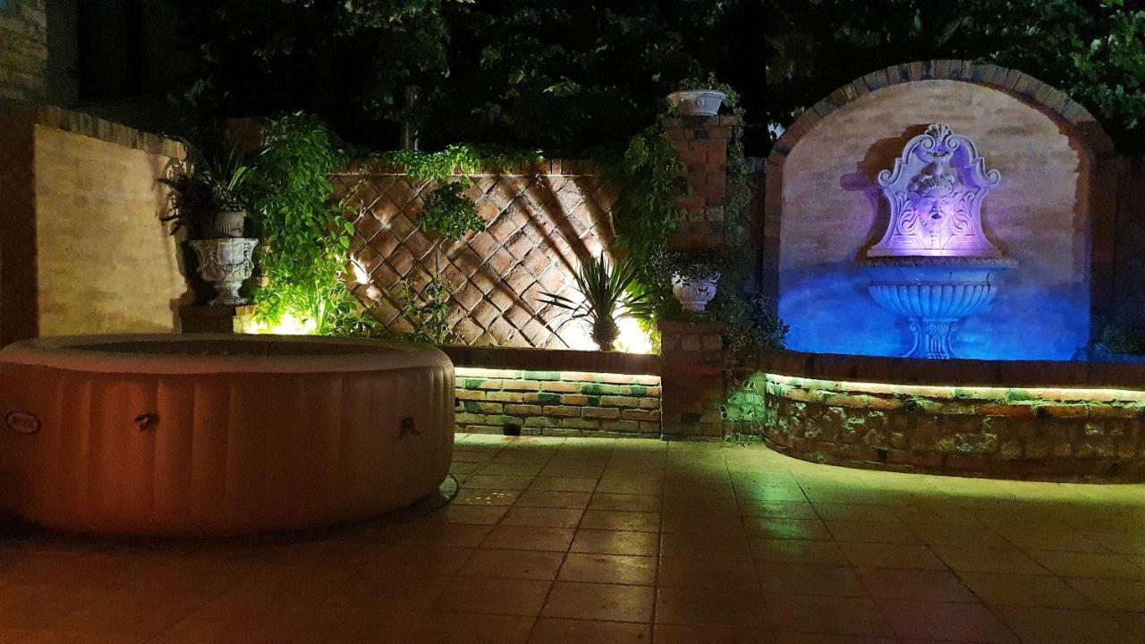 Castello Inn Smederevska Palanka エクステリア 写真