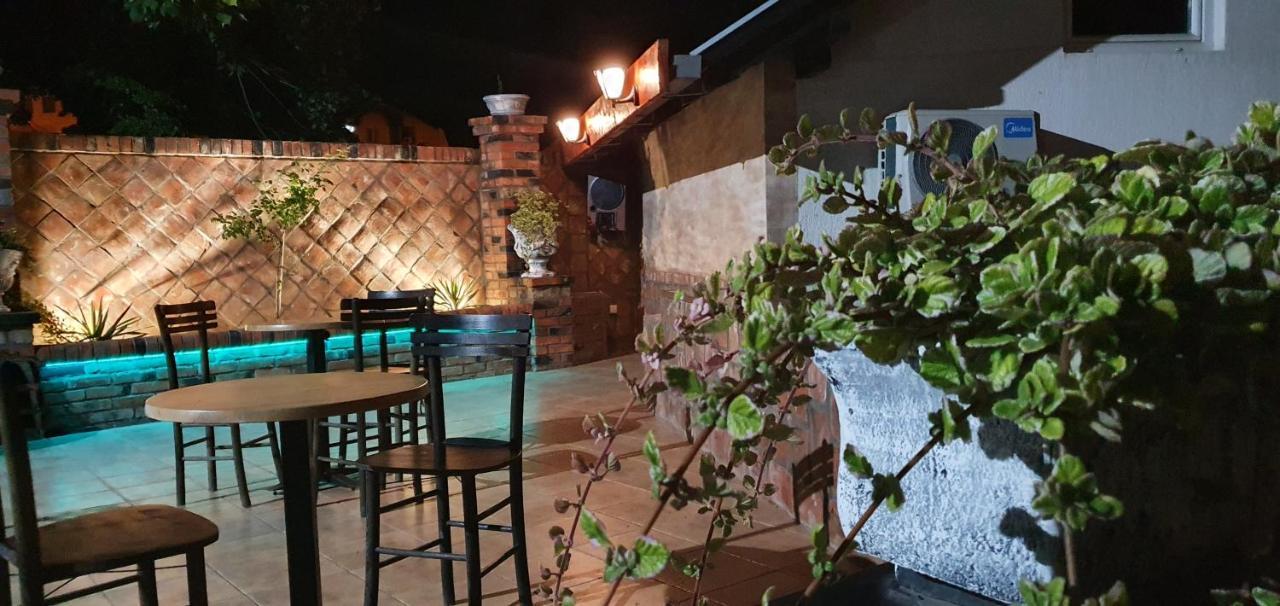Castello Inn Smederevska Palanka エクステリア 写真
