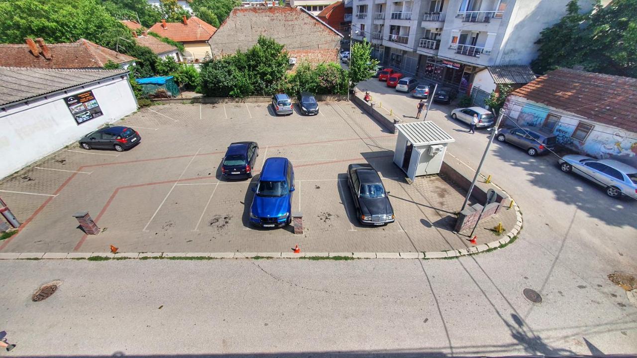 Castello Inn Smederevska Palanka エクステリア 写真