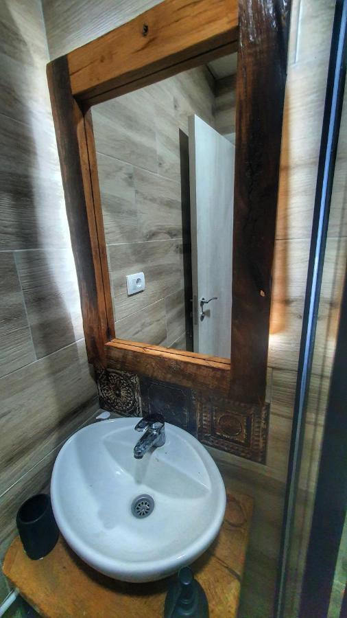 Castello Inn Smederevska Palanka エクステリア 写真