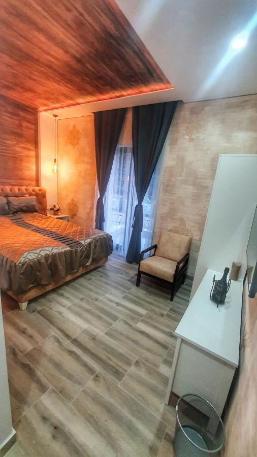 Castello Inn Smederevska Palanka エクステリア 写真